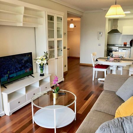 Apartamento Europa Jardin Oviedo Buitenkant foto