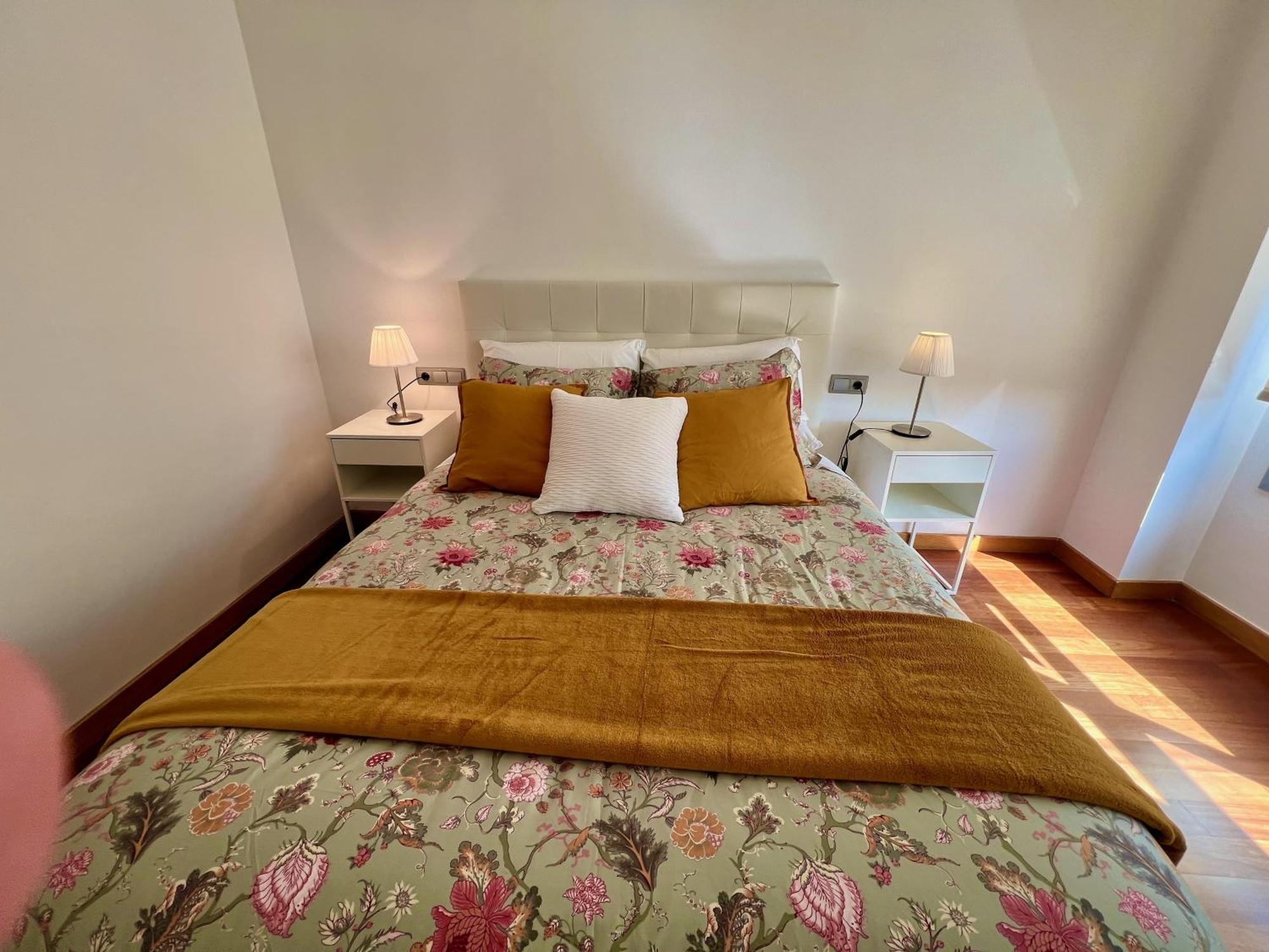 Apartamento Europa Jardin Oviedo Buitenkant foto