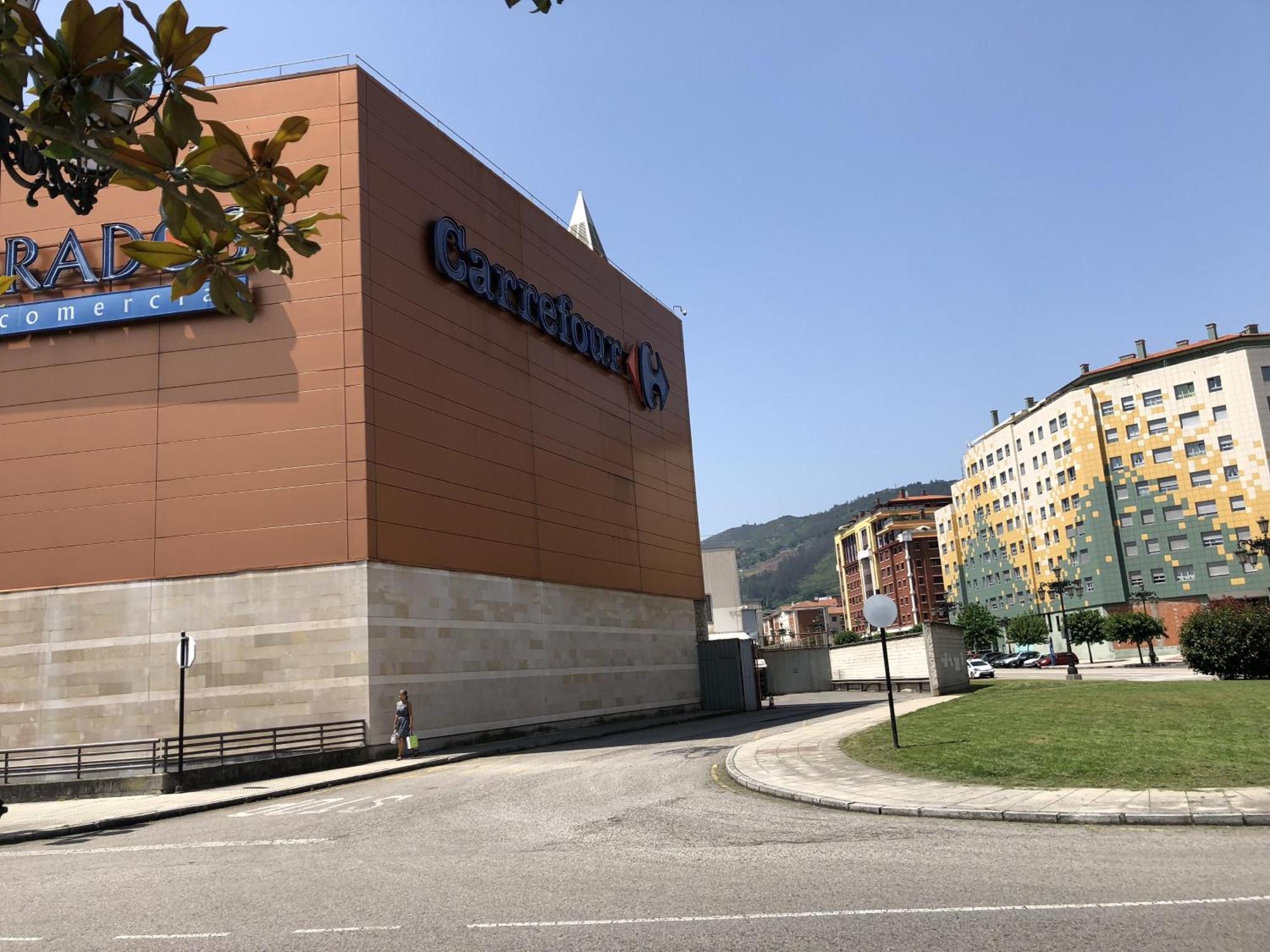 Apartamento Europa Jardin Oviedo Buitenkant foto