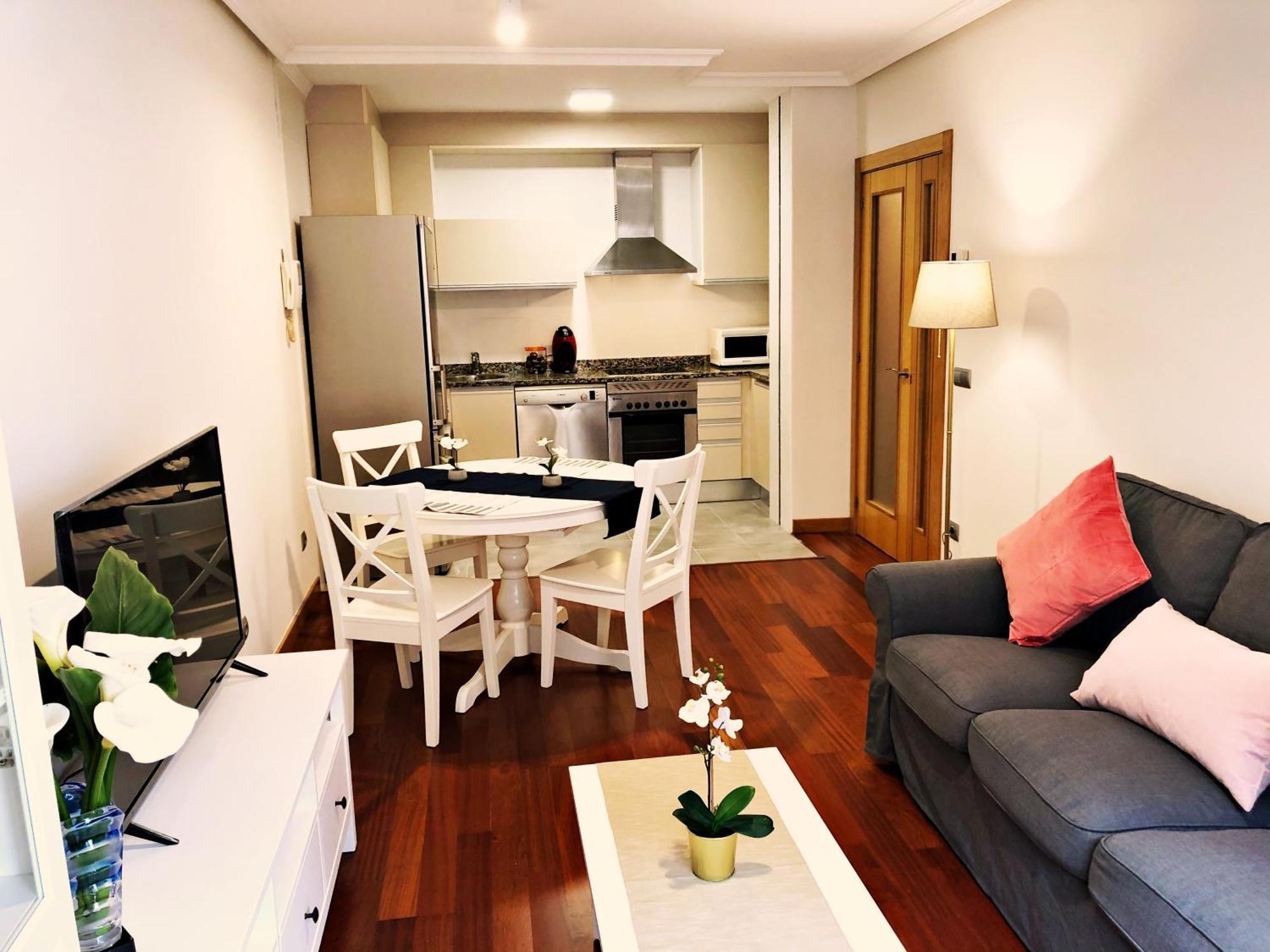 Apartamento Europa Jardin Oviedo Buitenkant foto
